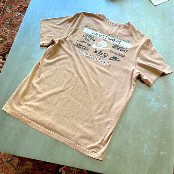 Nike Men’s Nike Sportswear Moving Company Graphic Tee - Tan M - Picture 11 of 14